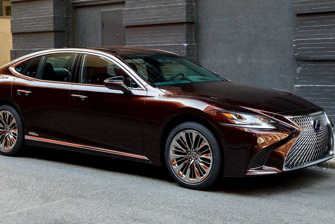 private-transfer-tokyo-to-haneda-airport-hnd-in-luxury-car