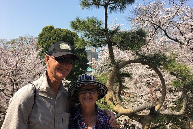 private-unique-tokyo-cherry-blossom-sakura-experience