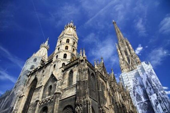 private-vienna-food-coffee-and-market-walking-experience