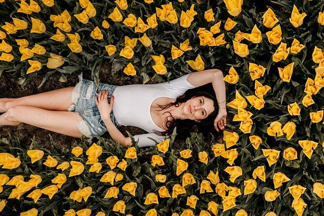 professional-photoshoot-at-private-tulip-field