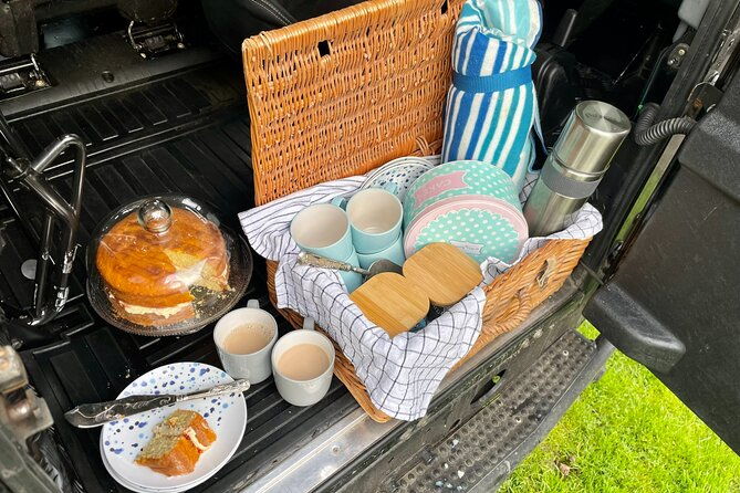 purbeck-hills-jurassic-coast-private-4x4-land-rover-safari