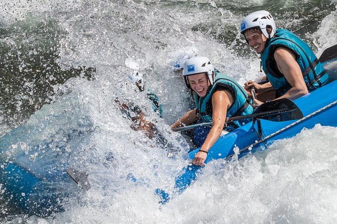 rafting-in-the-gallego-river-spain-murillo-de-gallego-ur-pirineos