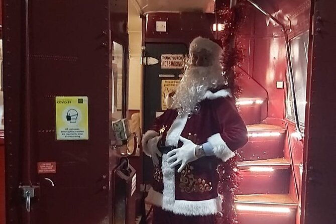 red-bus-ride-along-with-santa-in-glasgow
