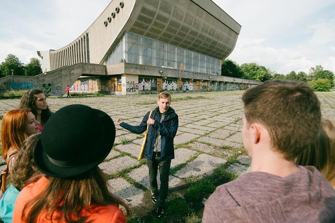 regular-walking-tour-of-soviet-vilnius
