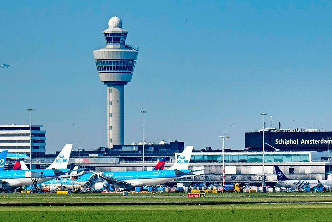 rotterdam-private-transfer-to-schiphol-airport-amsterdam-city