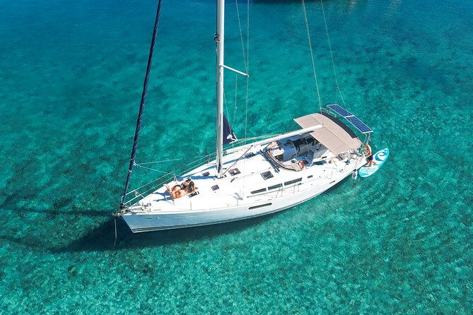 sailing-cruise-to-dia-island-with-meal-and-water-activities