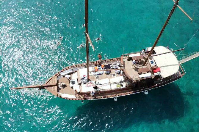 sailing-the-saronic-gulf-agistri-moni-aegina-all-day-cruise