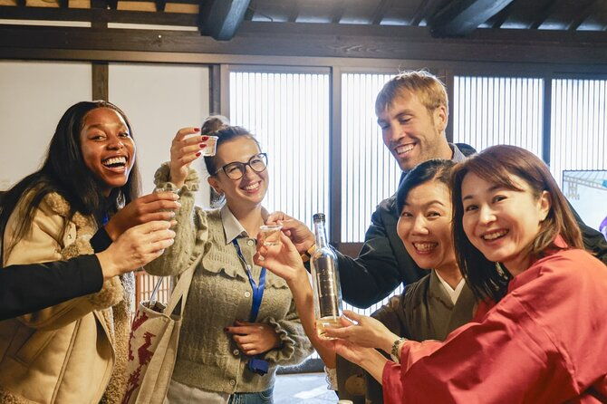 sake-tasting-guided-tour-in-saijo-with-visit-to-7-breweries