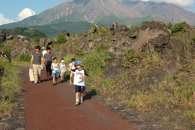sakurajima-volcano-guided-walking-tour