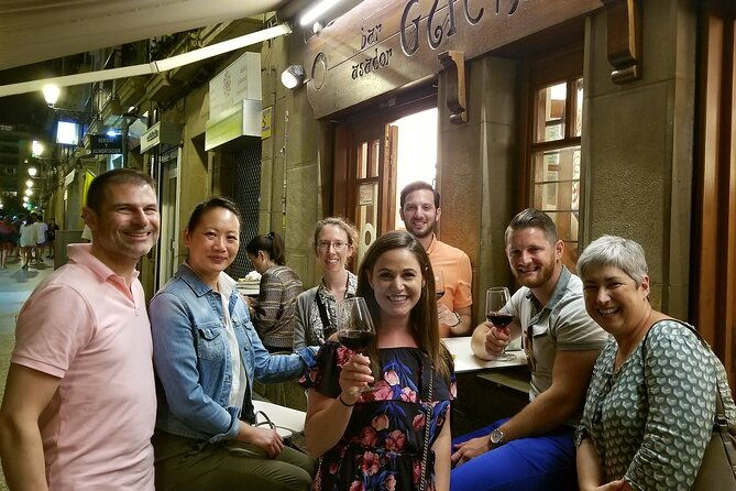 san-sebastian-pintxos-tour-for-gourmets-in-the-old-town