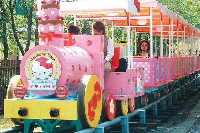 sanrio-harmonyland-ticket-in-fujiwara