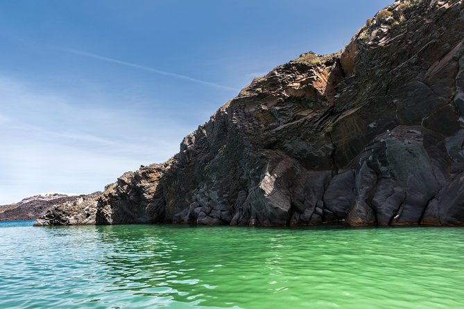 santorini-caldera-cruise-tour-volcano-hot-springs-thirassia