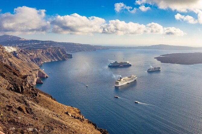 santorini-caldera-gold-sunset-cruise-with-bbq-on-board-and-open-bar