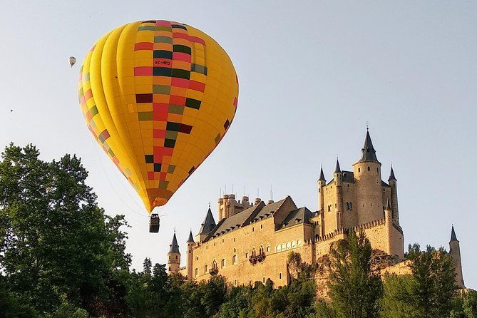 segovia-from-the-skies-sunrise-balloon-ride