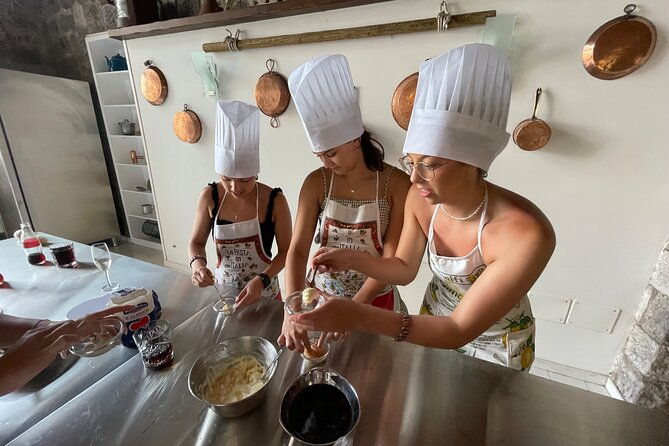 shared-cooking-class-with-fresh-garden-ingredients-in-sorrento