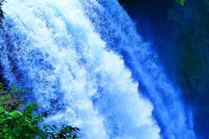 shiraito-falls-and-mt-fuji-world-heritage-centre-in-shizuoka-v-g