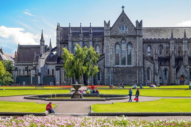 sip-and-stroll-whiskey-history-walking-tour-in-dublin