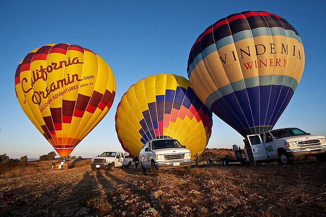 skyward-at-sunrise-a-premiere-temecula-balloon-adventure