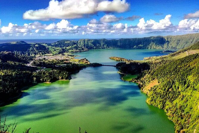 small-group-minivan-half-day-sete-cidades-crater-tour