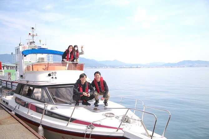 small-group-tour-in-miyajima-from-miyahama-onsen