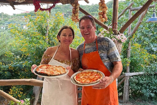 sorrento-pizza-class-with-wine-limoncello-and-transfer-included