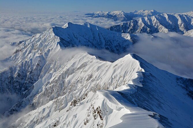 spring-only-1-day-snow-walls-of-tateyama-kurobe-alpine-route-tour