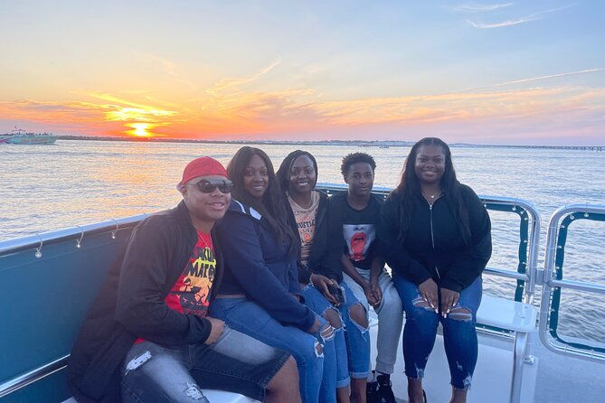 sunset-dolphin-excursion