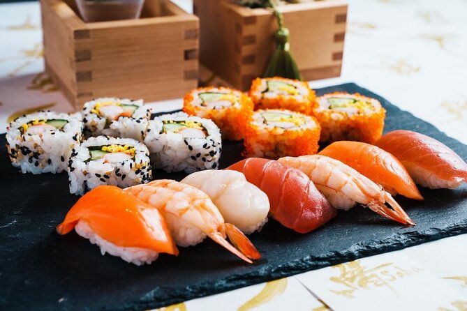sushi-making-osaka-omakase-cooking-class-in-japan-2