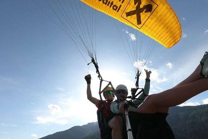 tandem-paragliding-in-neustift