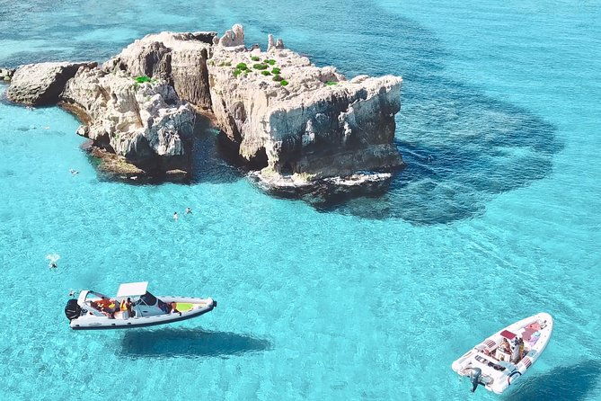 the-best-boat-tour-from-tropea-to-capovaticano-max-12-passengers