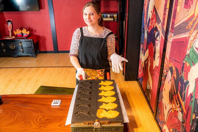 tokyo-6-hr-private-guided-tour-taiyaki-making-experience