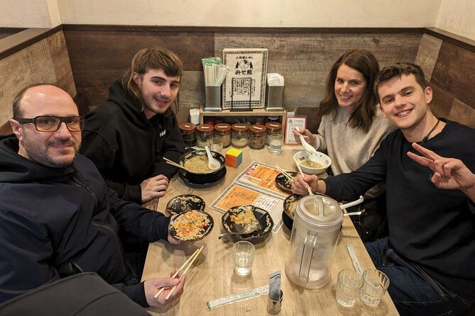 tokyo-night-tour-lets-eat-up-in-uenos-ameyoko-market-2