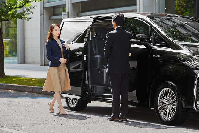 tokyo-private-tour-with-luxury-van