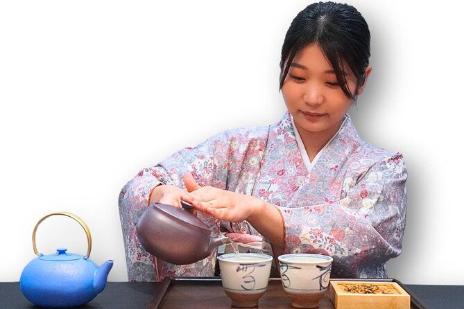 tokyo-traditional-tea-ceremony-with-a-japanese-tea-master-2