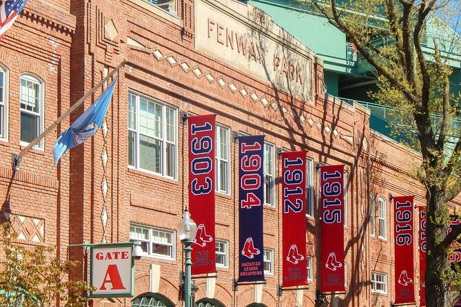 tour-of-historic-fenway-park-americas-most-beloved-ballpark