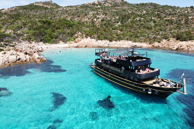 tour-of-the-archipelago-of-la-maddalena-ecofriendly