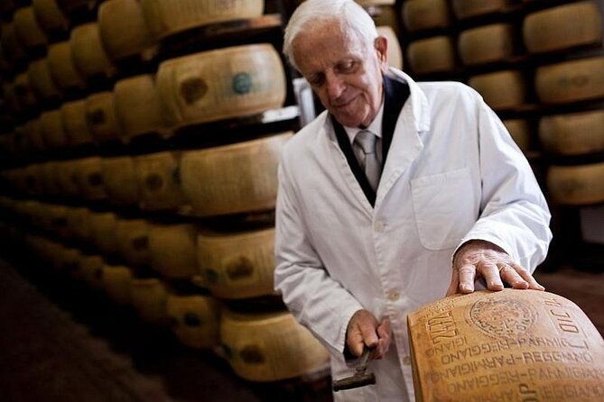 tour-parmigiano-reggiano-dairy-and-parma-ham