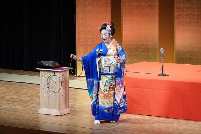 traditional-rakugo-juggling-and-magic-show-%e3%80%90myojin-show-rakuza%e3%80%91