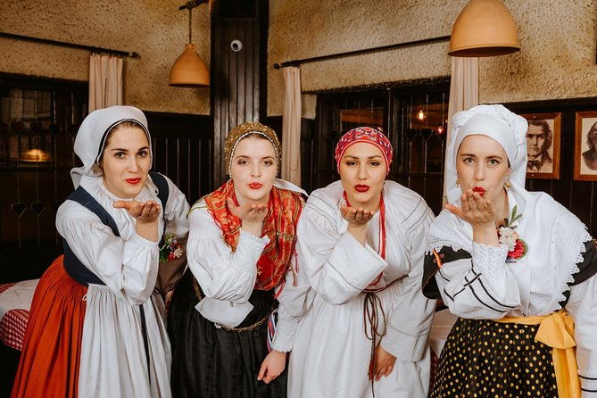 traditional-slovenian-dinner-and-show