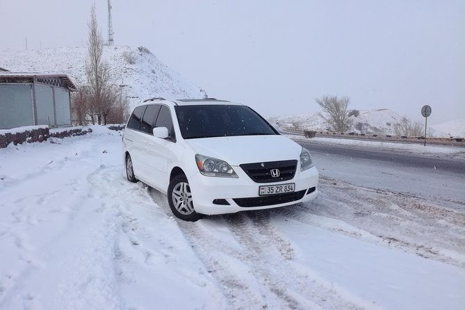 transfer-from-yerevan-to-tbilisi-with-2-sightseeing-stops