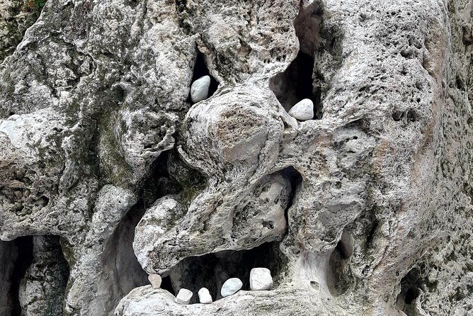 trekking-excursion-to-gorropu-canyon