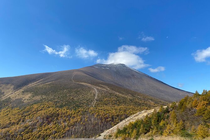 trekking-on-the-mt-asama-with-a-great-view