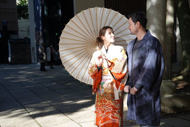 try-vintage-kimono-haori-photogenic-tokyo-shrine-experience