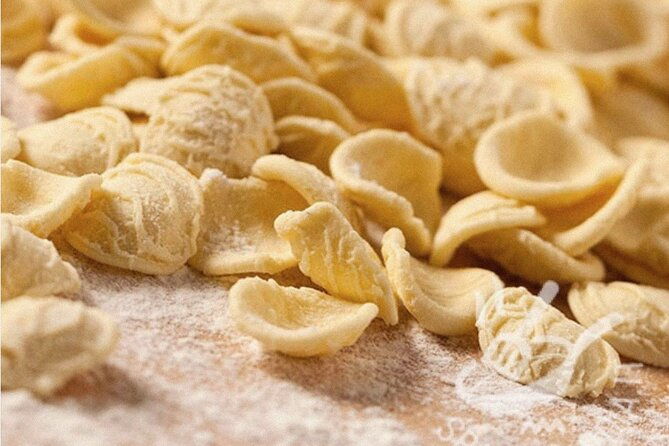typical-apulian-orecchiette-cooking-class-dinner-included-and-wines