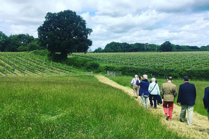 vineyard-cheesemaker-bus-tour-of-sussex