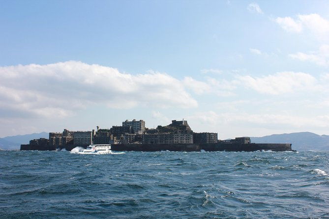 visit-gunkanjima-island-battleship-island-in-nagasaki