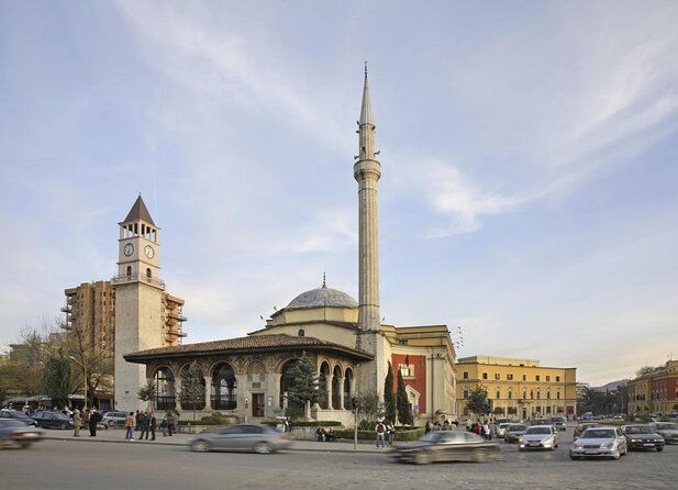 walking-tour-historic-jewels-in-tirana