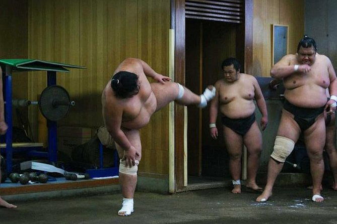 watch-sumo-morning-practice-at-stable-in-tokyo