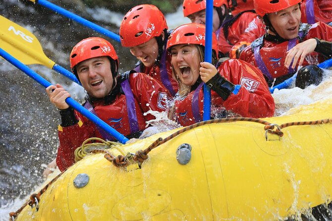 whitewater-rafting-adventurenorth-wales