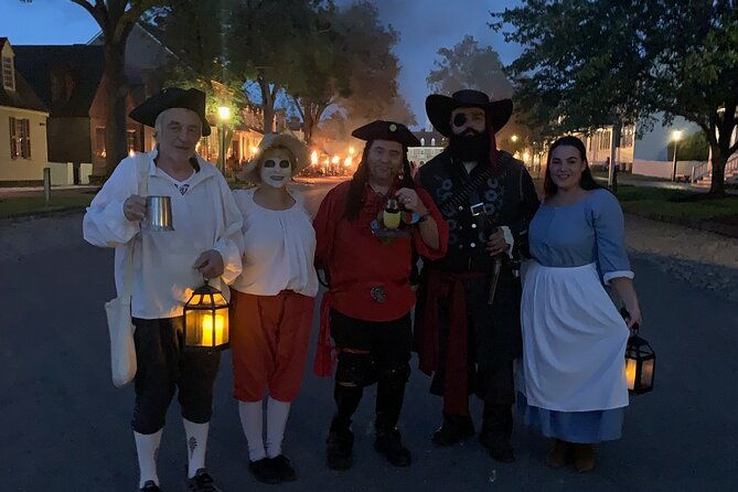 williamsburg-ghosts-witches-and-pirates-tour